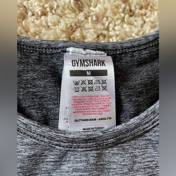Gym shark size medium crop long sleeve seamless stretch top - Picture 2 of 5